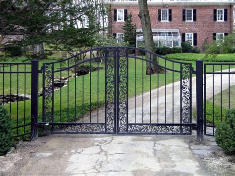 wrought iron entrance gates